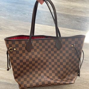 Louis Vuitton Neverfull PM